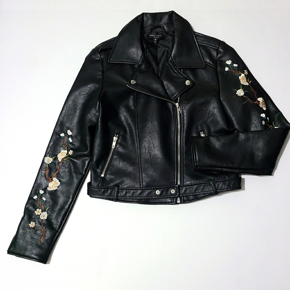 Romeo + Juliet Jacket 😍